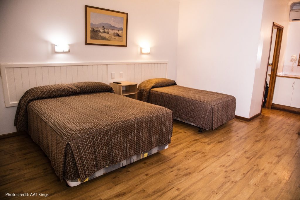 Motel suites, campsites and cabins. Whatever your preferred method of stay