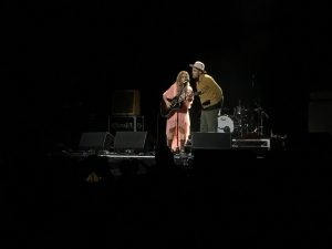 Kasey Chambers performs alongside Ben Harper at theByron Bay Blues Festival